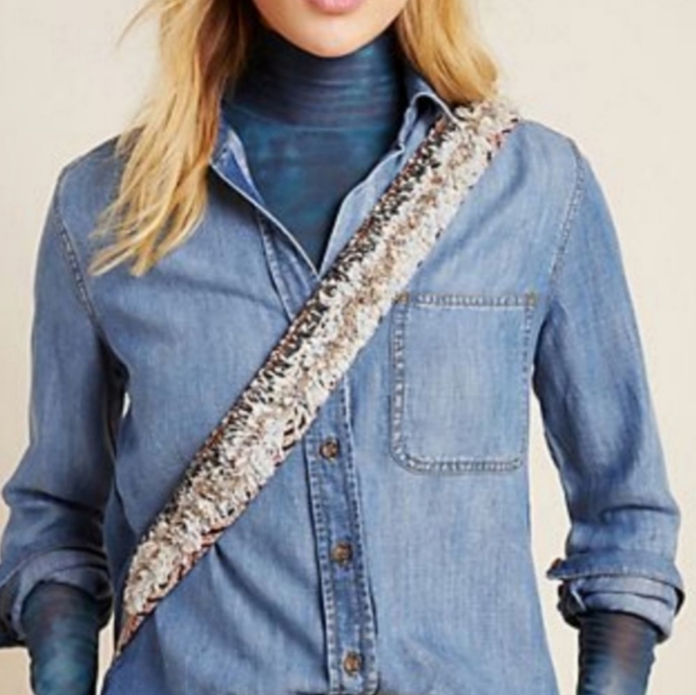 Anthropologie Cloth & Stone Split Back Blouse Size Small